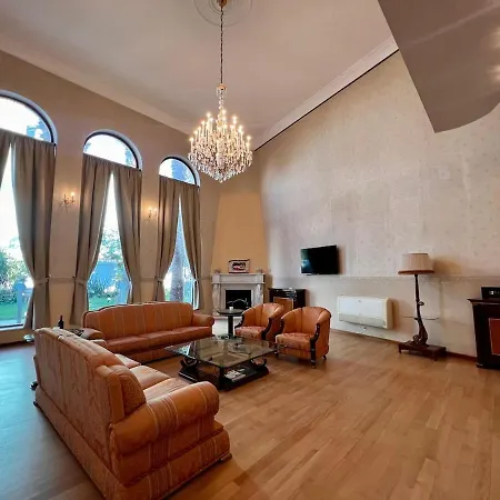 Luxury Helena In With Private Pool