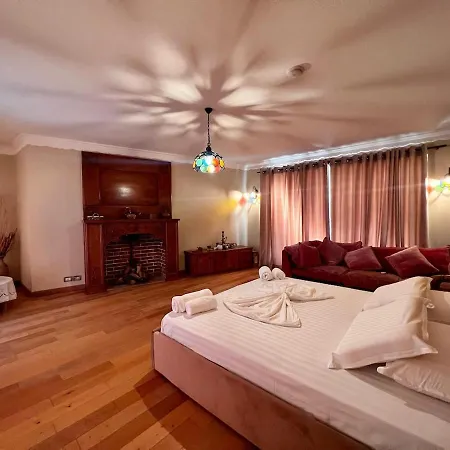 Villa Luxury Helena In With Private Pool