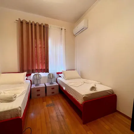 Luxury Helena In With Private Pool