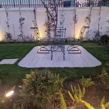 Luxury Helena In With Private Pool